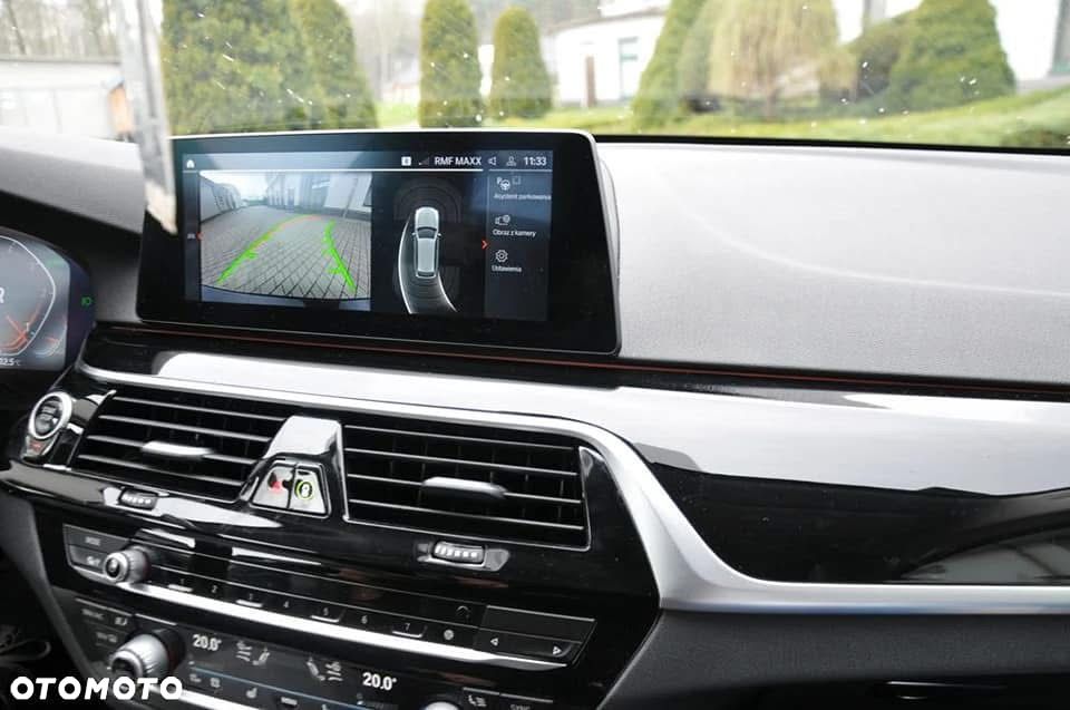 BMW Seria 5 520d xDrive Sport Line - 23