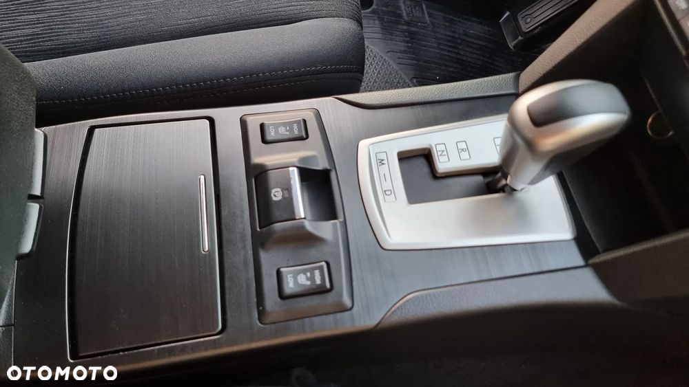 Subaru Outback 2.0 D Comfort AT - 14