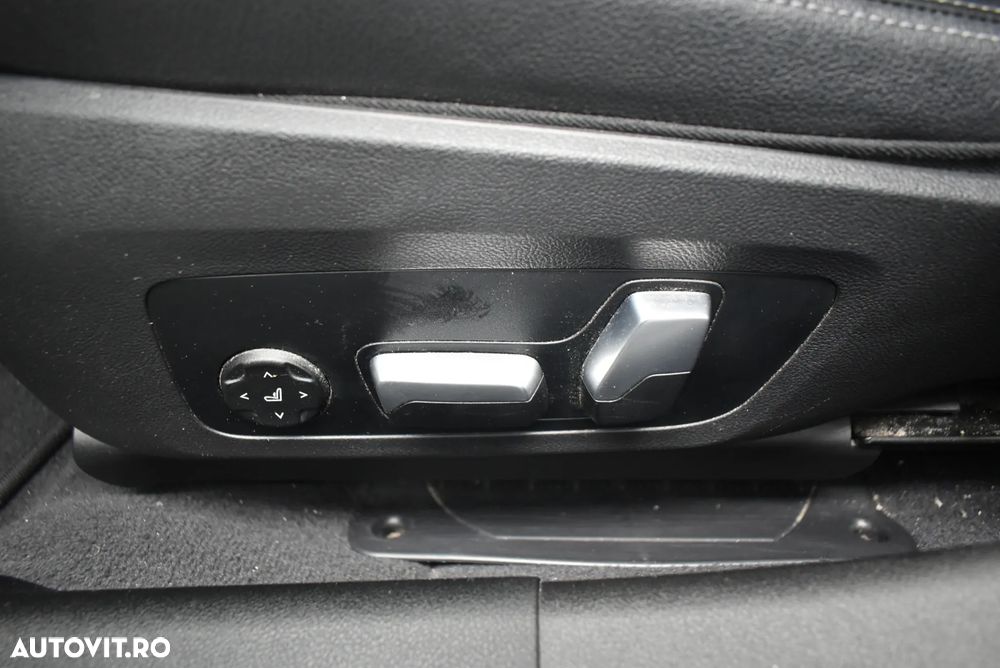 BMW Seria 3 320e AT PHEV - 17