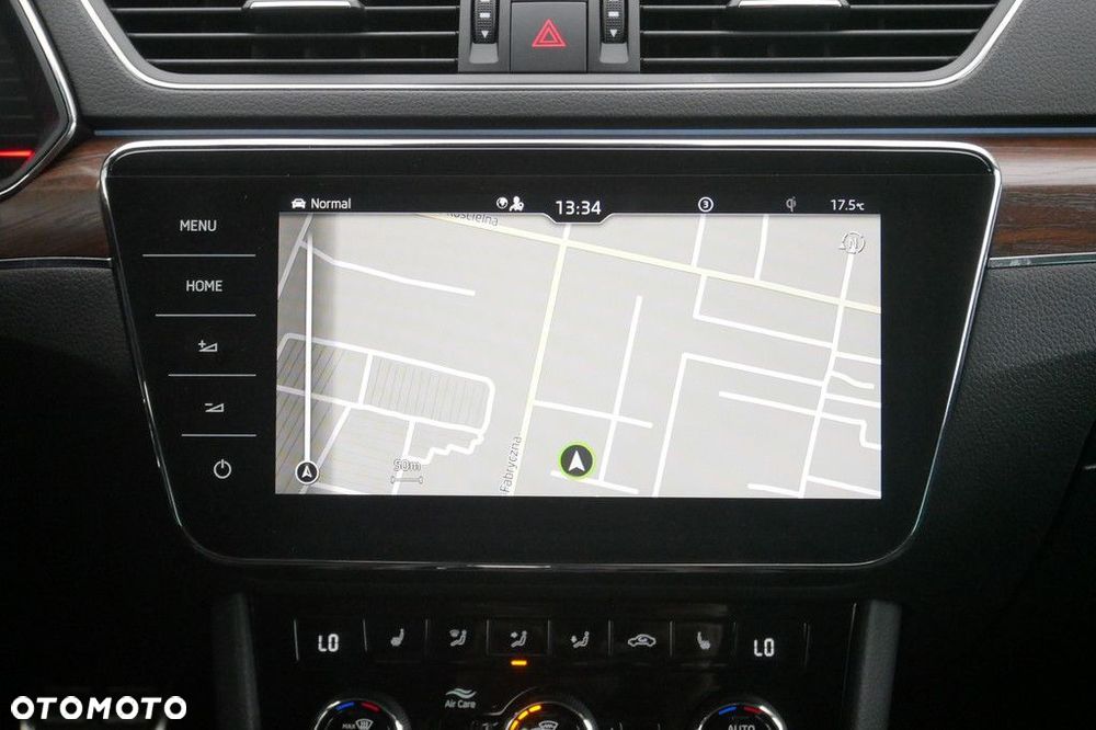 Skoda Superb 2.0 TDI SCR 4x4 Scout DSG - 22