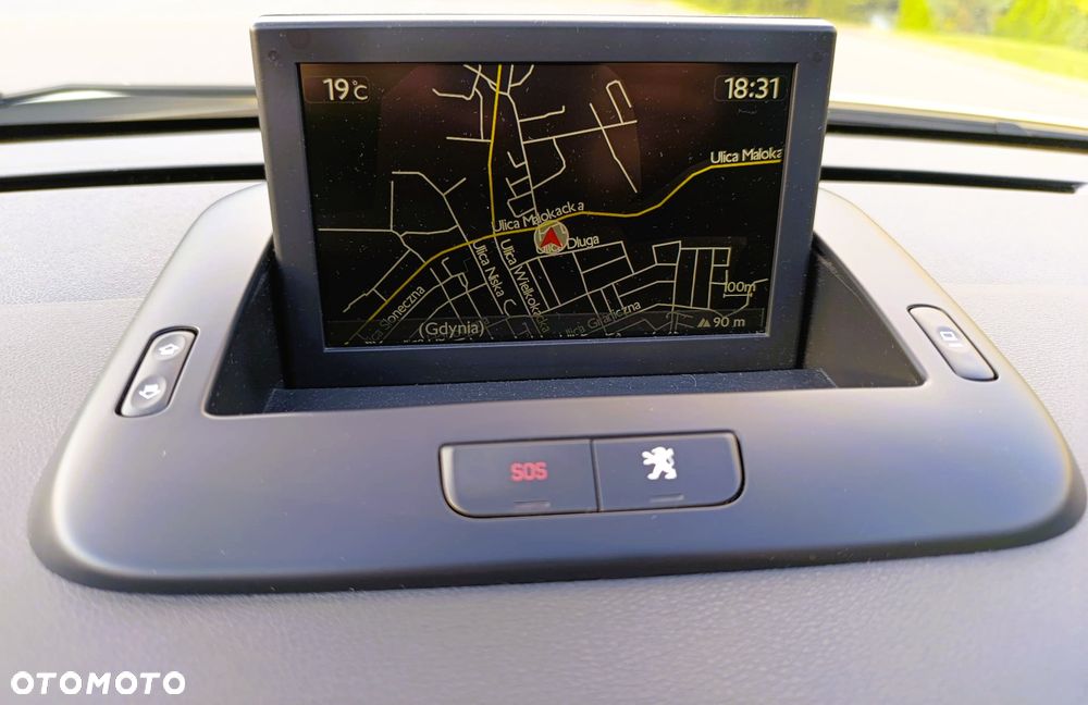 Peugeot 3008 2.0 HDi Allure - 5