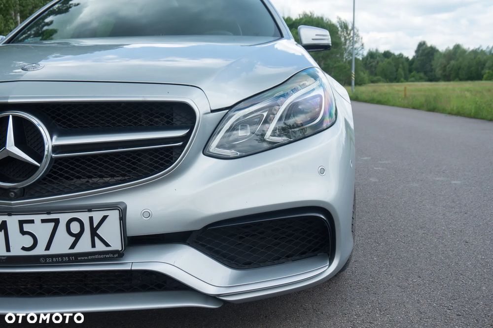 Mercedes-Benz Klasa E 63 AMG T 4Matic AMG Speedshift MCT - 11