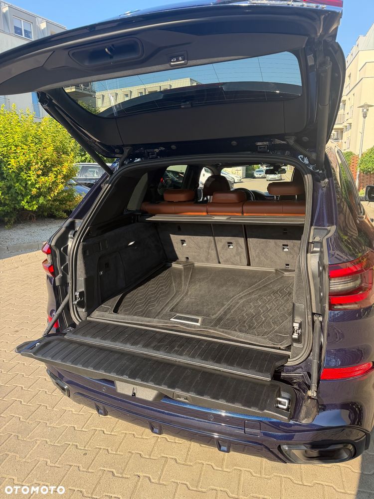 BMW X5 M50i - 3