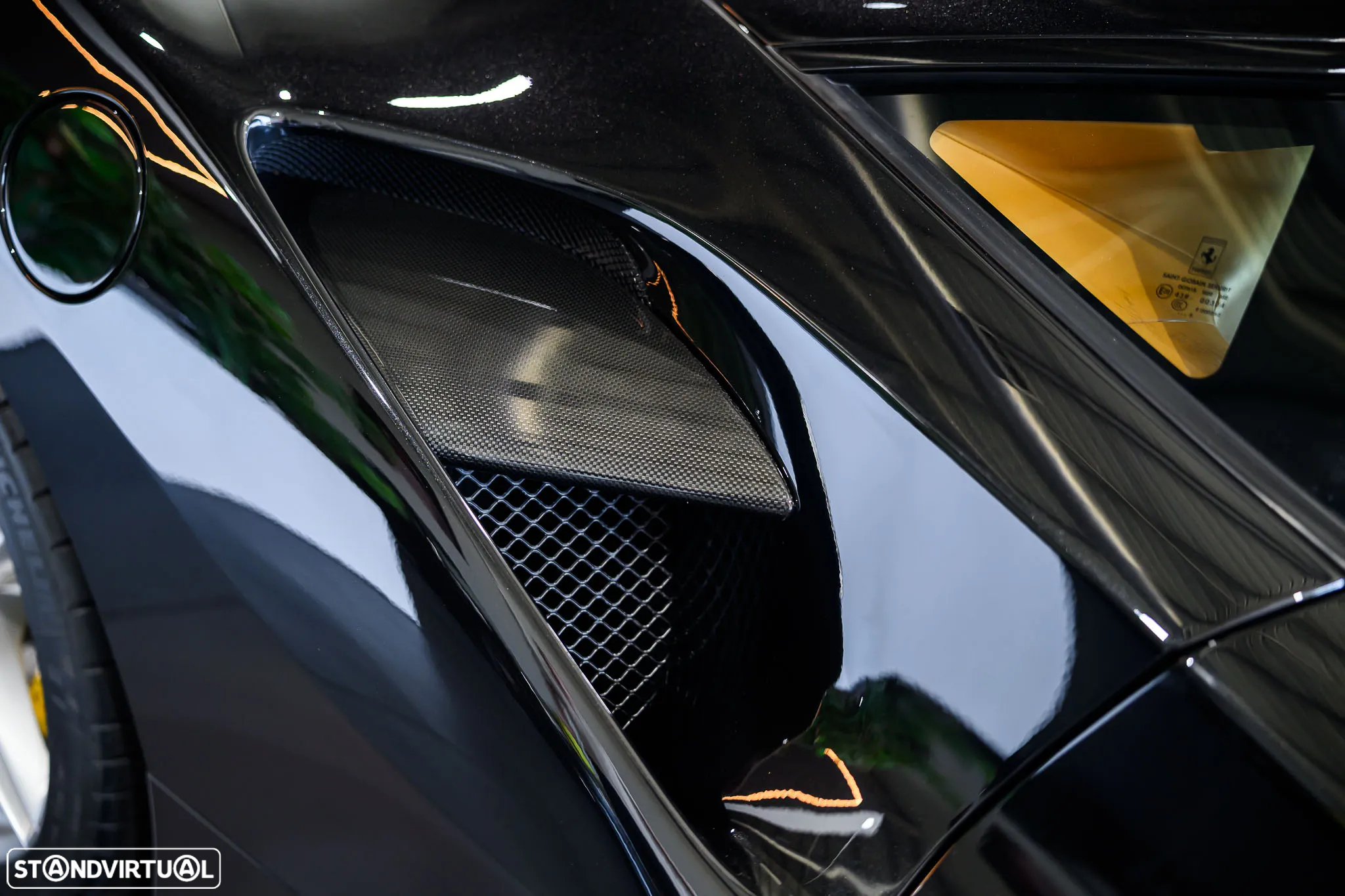 Ferrari 488 GTB - 14