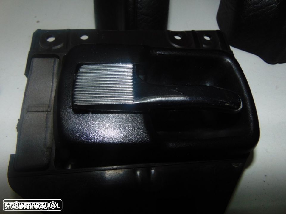 Audi 80 GT de 1986 - puxadores das portas - 4