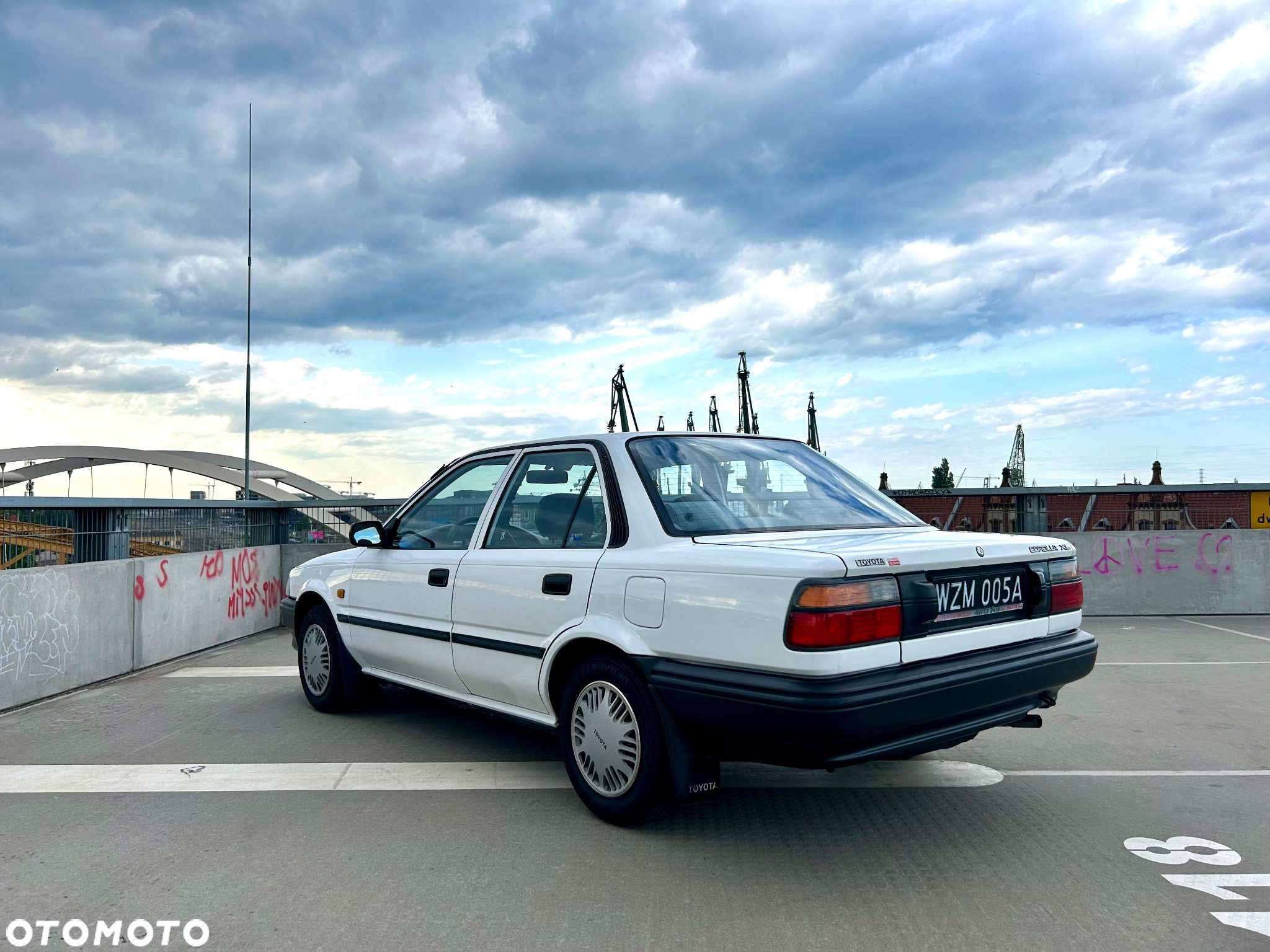Toyota Corolla 1.3 XL - 2