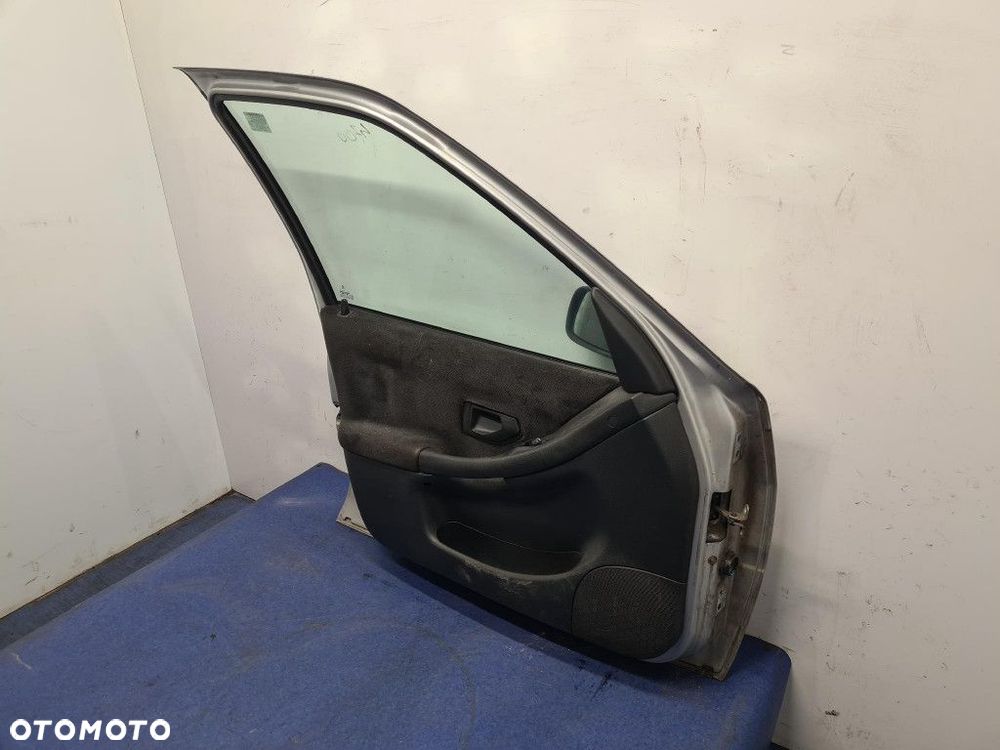 PEUGEOT 306 KOMBI DRZWI PRZÓD LEWE - 11