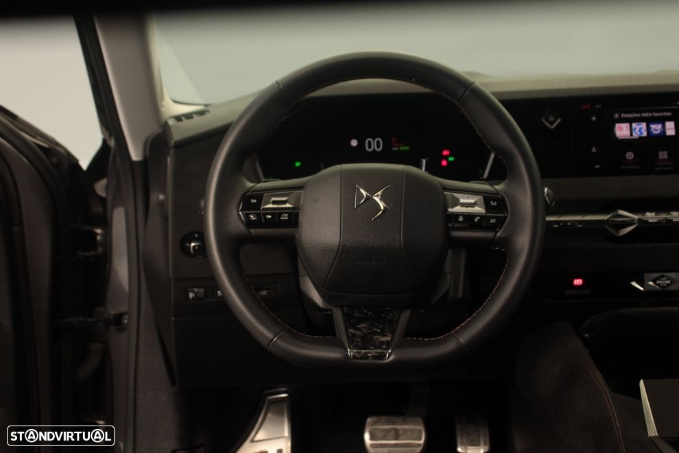 DS DS4 E-Tense Performance Line EAT8 - 18