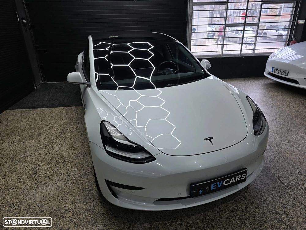 Tesla Model 3 Standard Range Plus RWD - 3