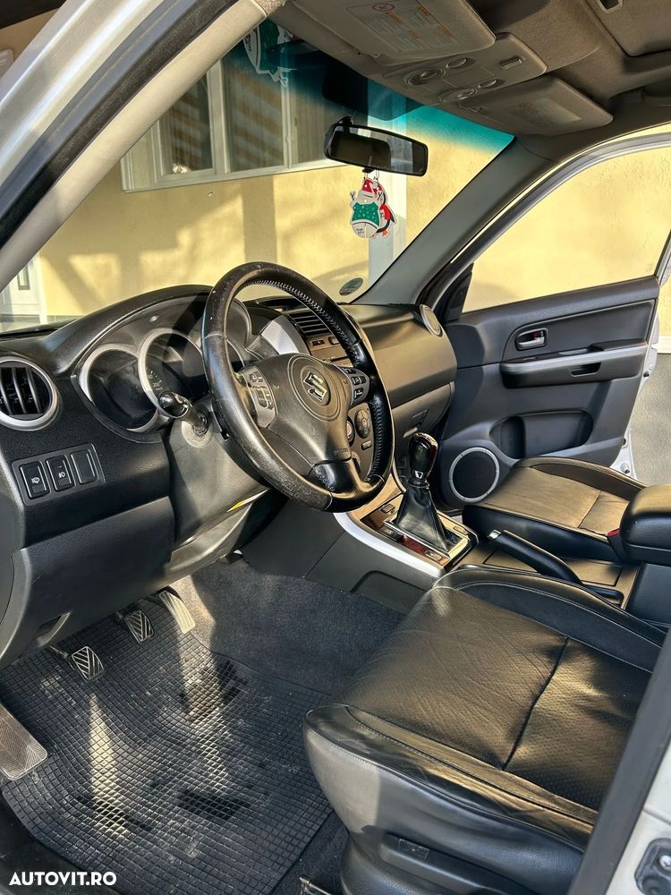 Suzuki Grand Vitara 1.9 DDIS Navi - 21