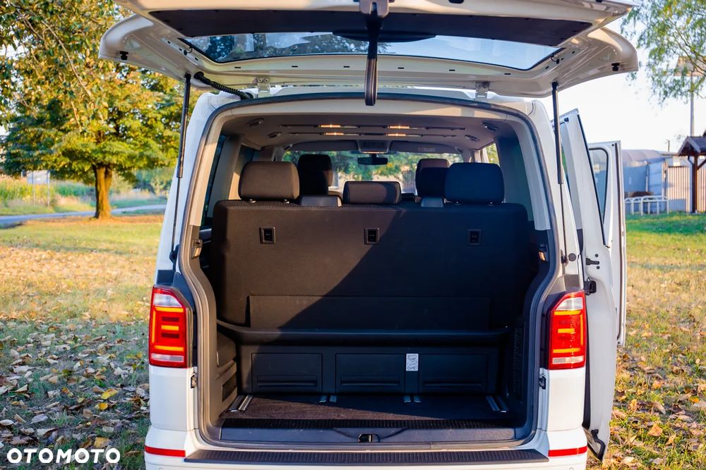 Volkswagen Multivan 2.0 TDI L1 Highline DSG - 12