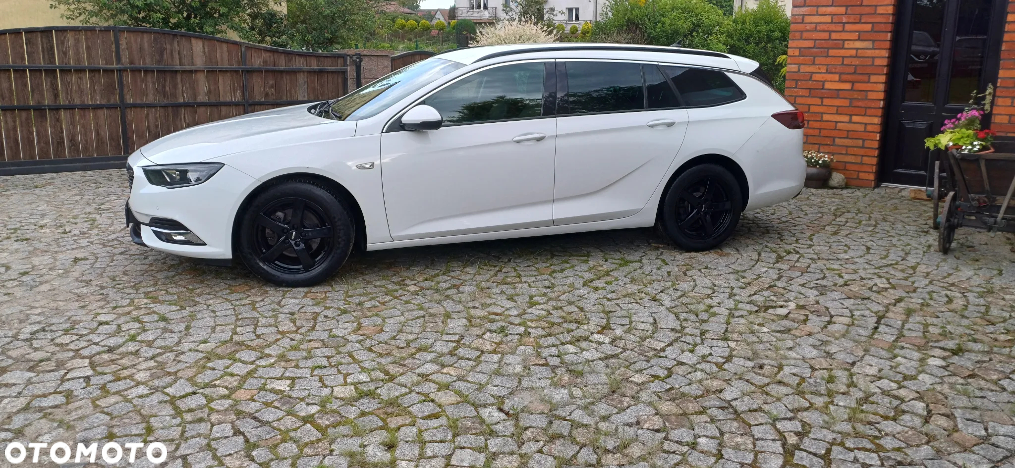 Opel Insignia Grand Sport 1.6 Diesel (118g) Business Innovation - 12