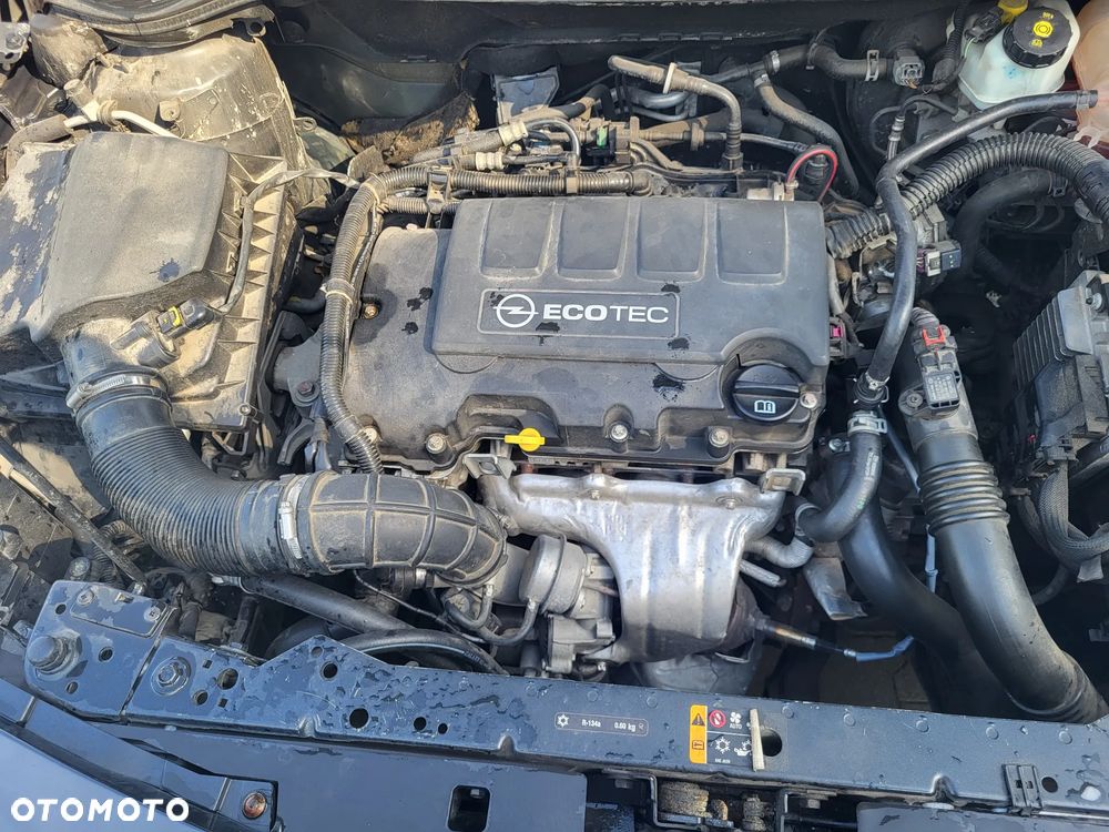 Opel Astra 1.4 T Active - 10