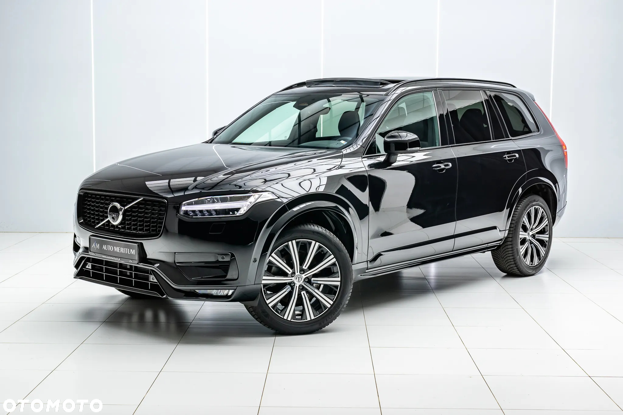 Volvo XC 90 - 9