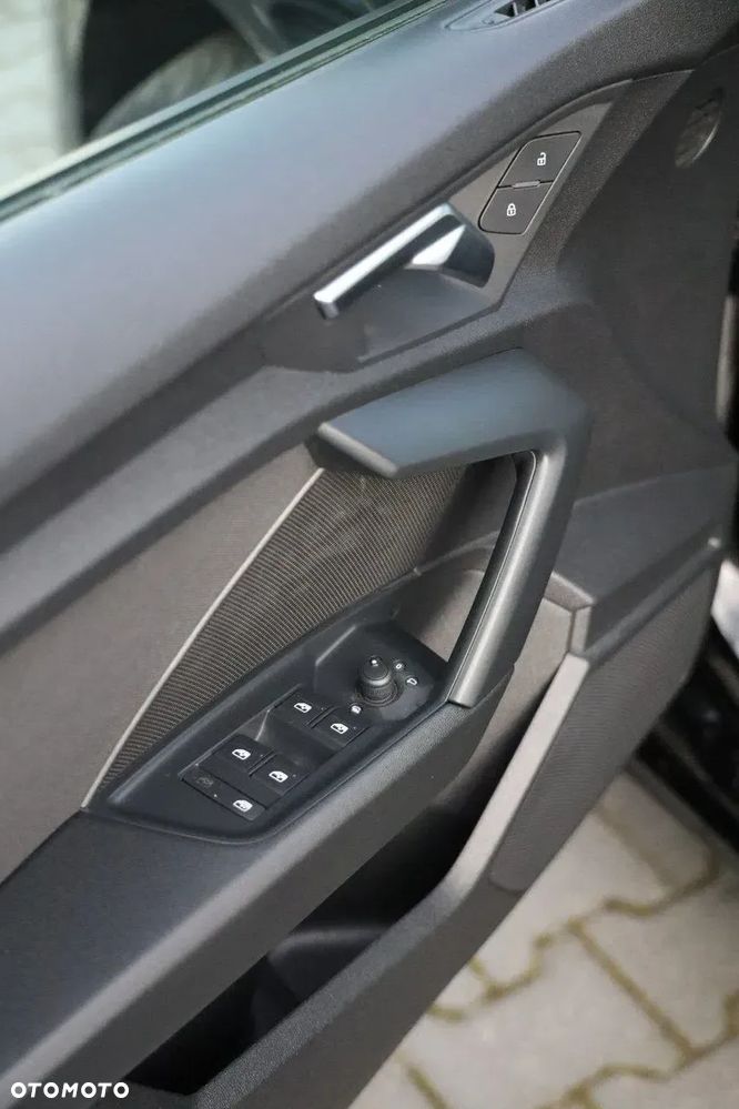 Audi A3 Sportback - 12