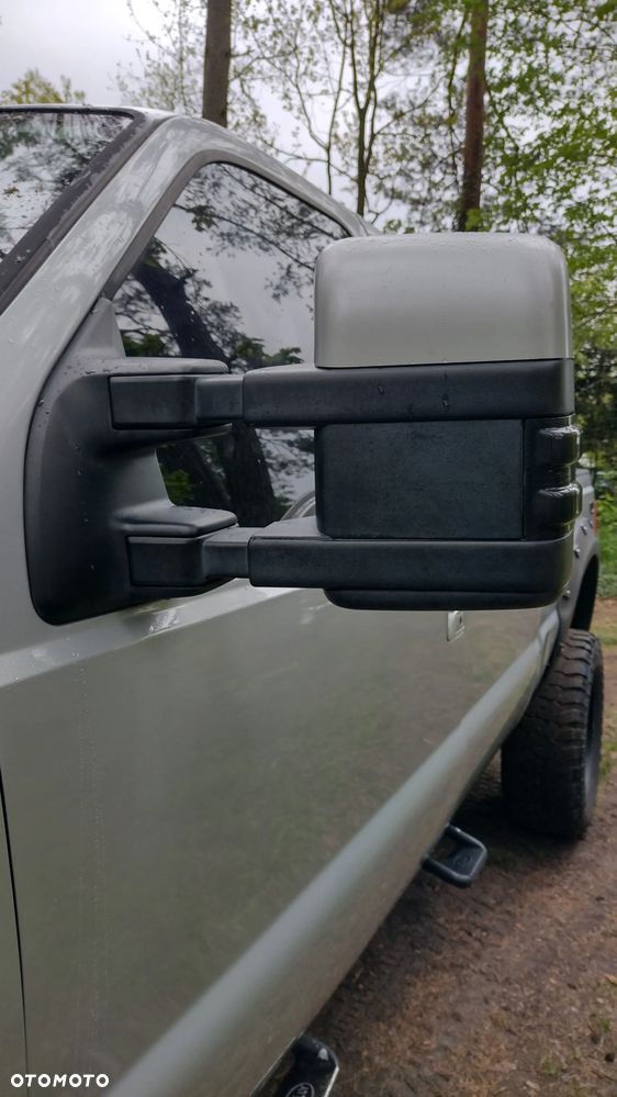 Ford F350 - 25