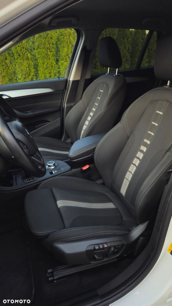 BMW X1 xDrive25e Sport Line - 10