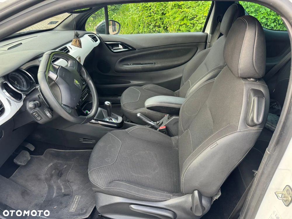 Citroën DS3 1.6 e-HDi SoChic MCP - 9