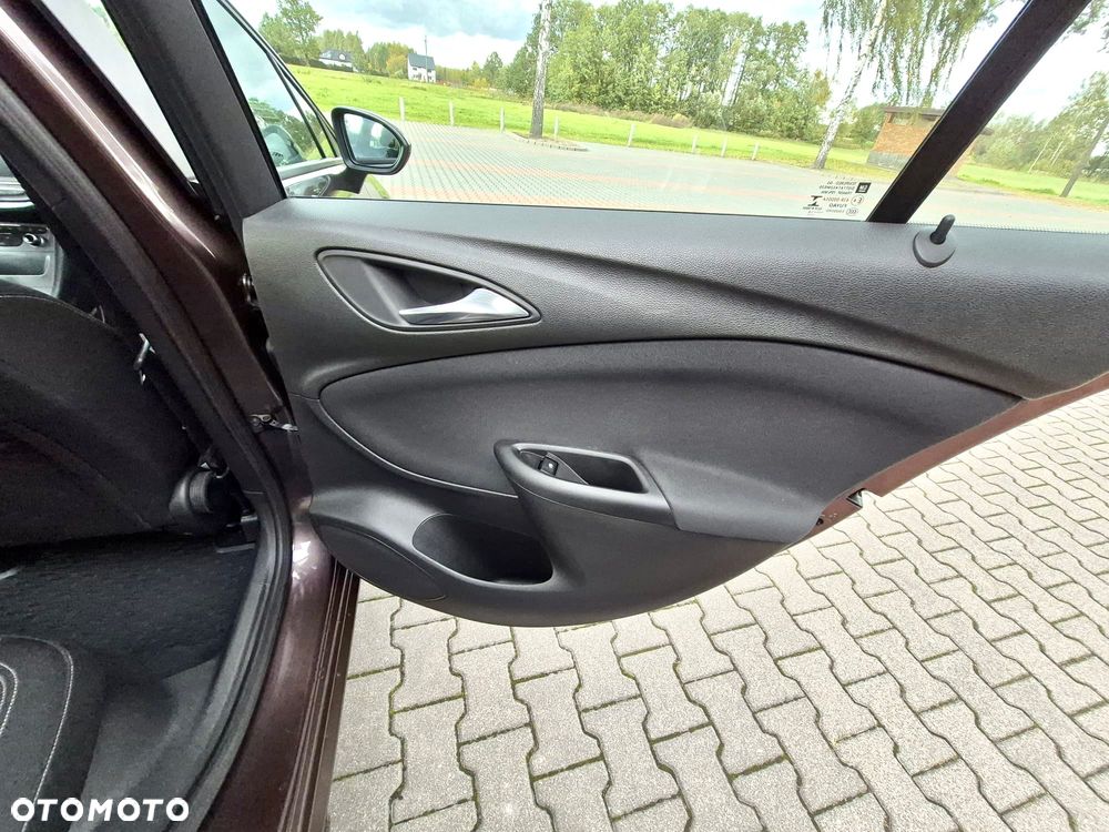Opel Astra - 24