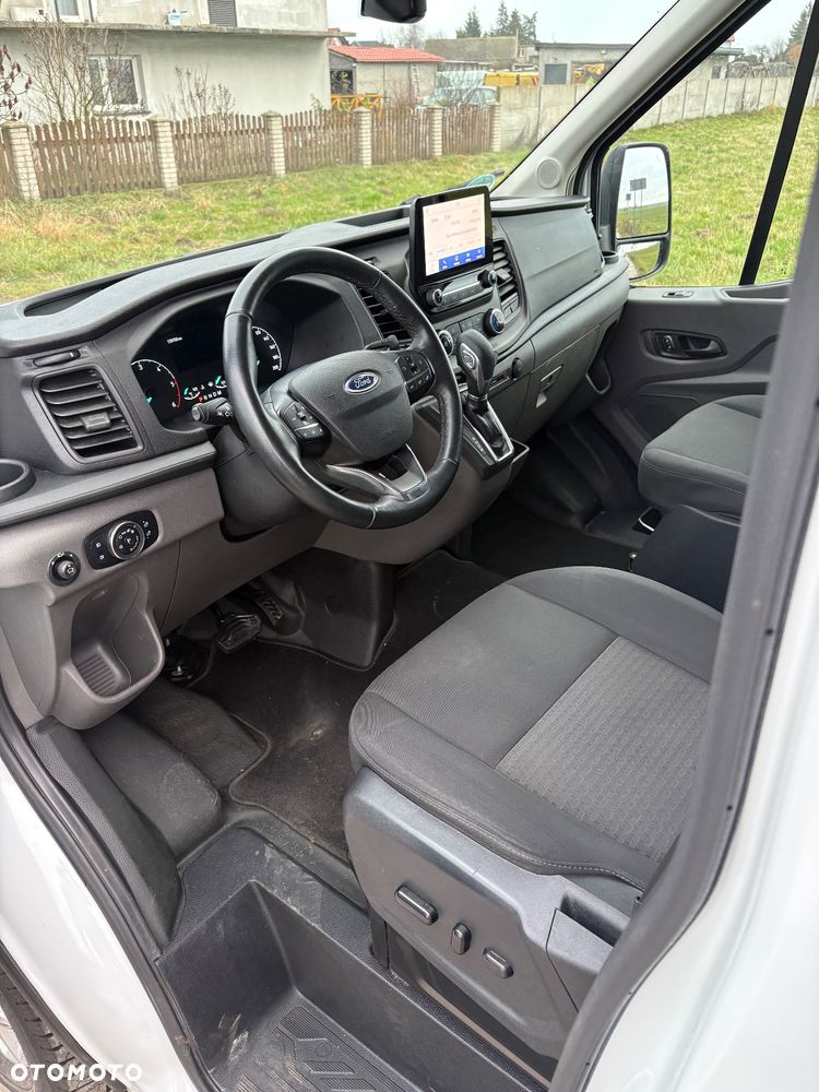 Ford Transit - 11