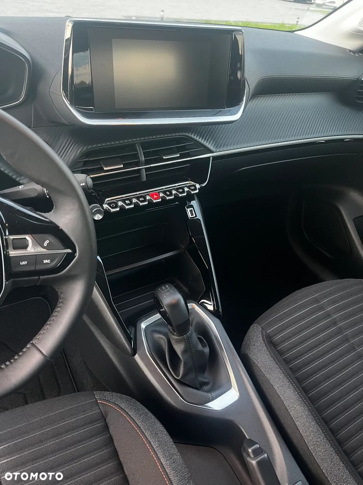 Peugeot 208 1.2 PureTech Style S&S - 15