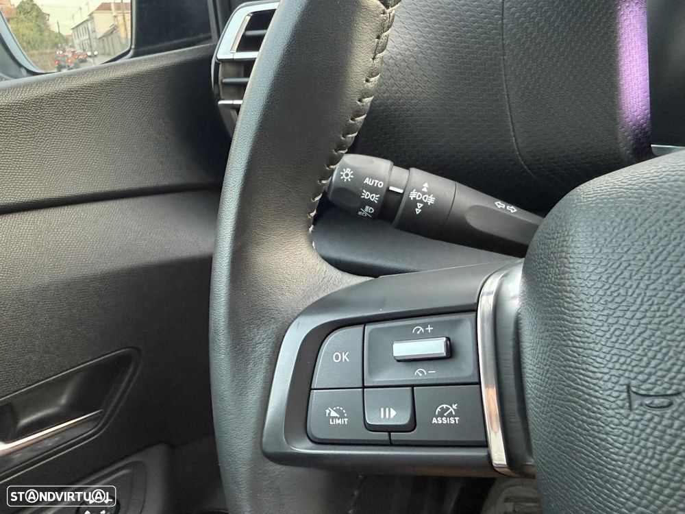 Citroën C4 1.2 PureTech Shine - 24