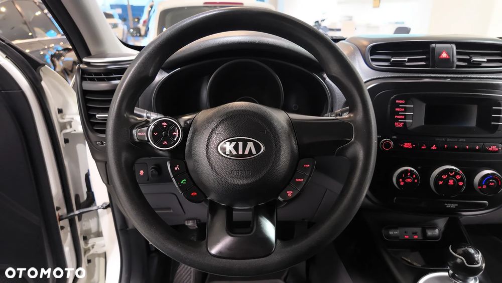 Kia Soul 1.6 GDI L - 26