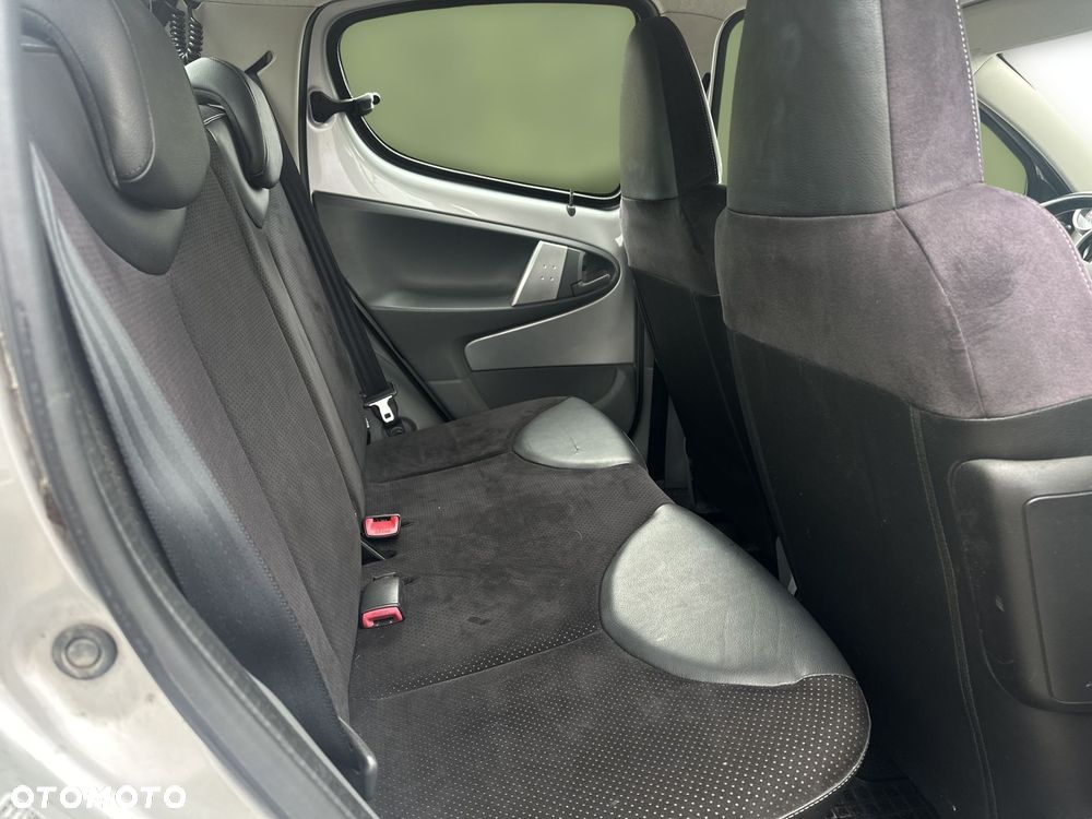 Peugeot 107 1.0 Trendy - 13