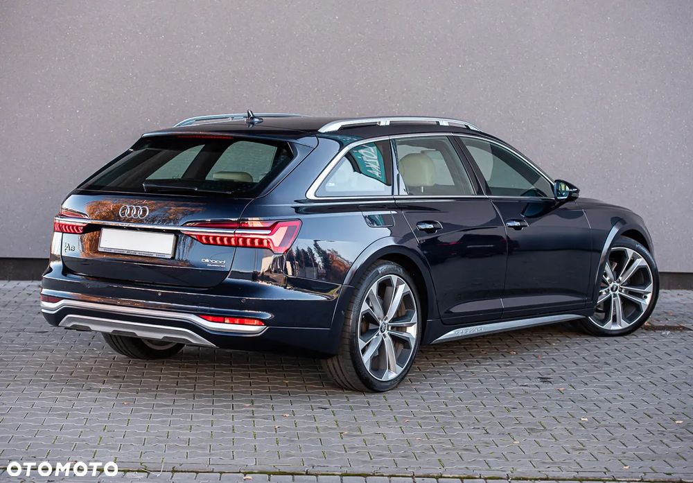 Audi A6 Allroad - 13
