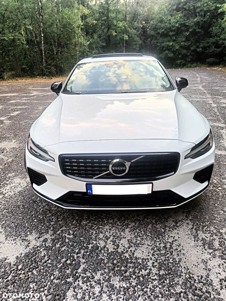 Volvo S60 T8 Recharge AWD Plus Dark - 4