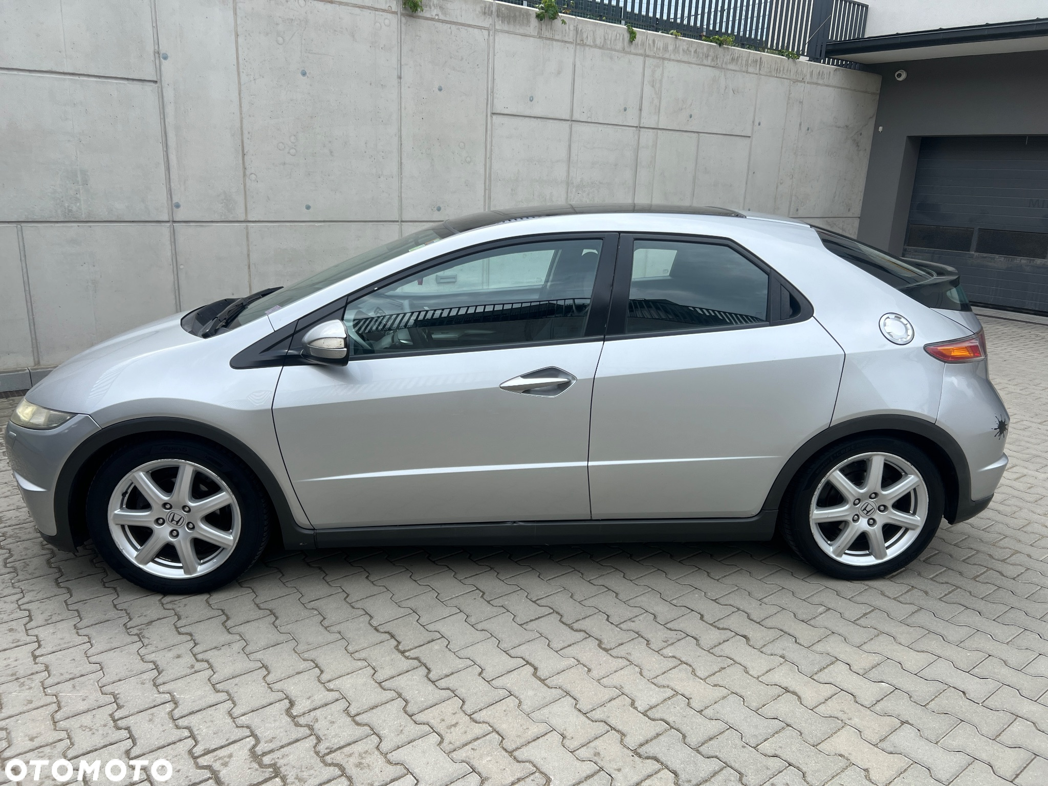 Honda Civic 2.2i-CTDi DPF Executive - 2