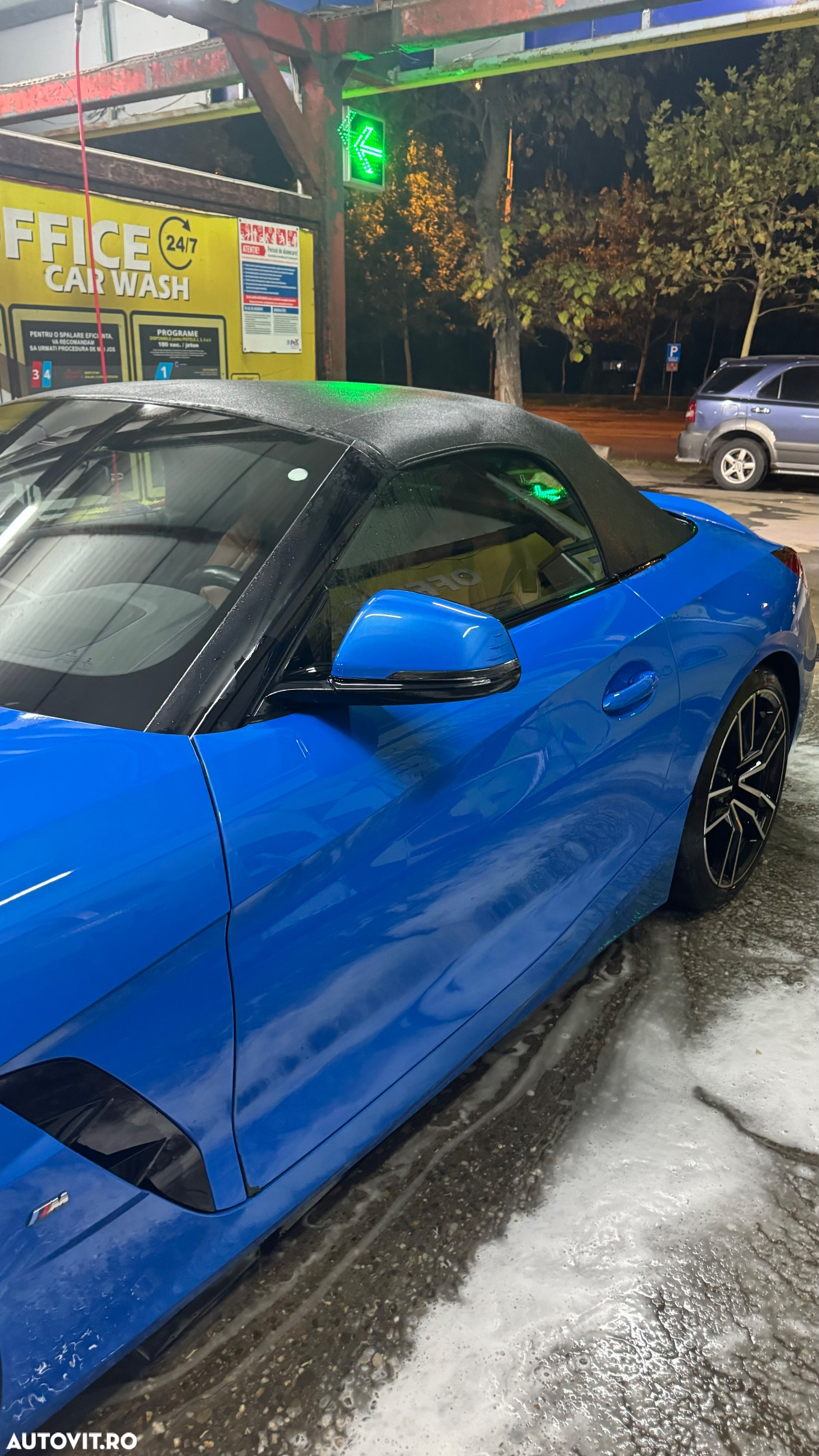 BMW Z4 sDrive30i AT Advantage - 2