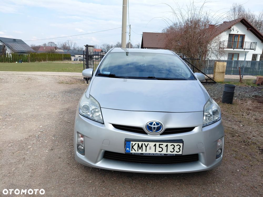 Toyota Prius 1.8 HSD Prestige - 28