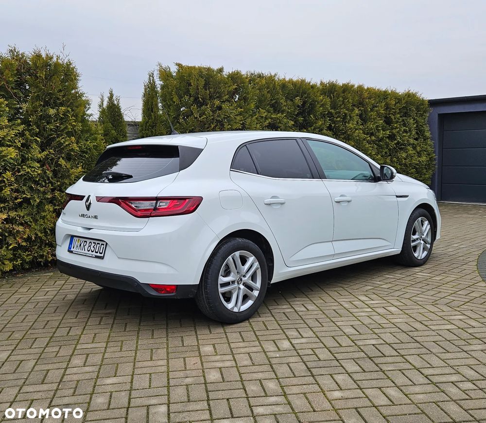 Renault Megane ENERGY TCe 100 LIFE - 16