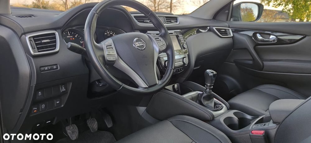 Nissan Qashqai 1.6 DCi 4x4 Tekna+ - 15