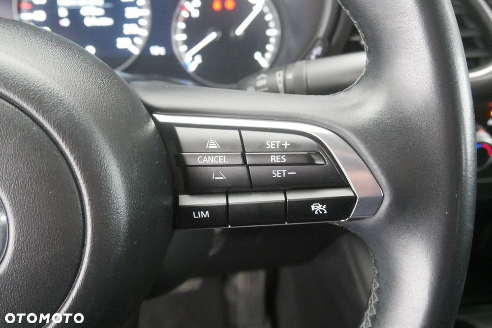 Mazda 3 2.0 mHEV Kai - 24
