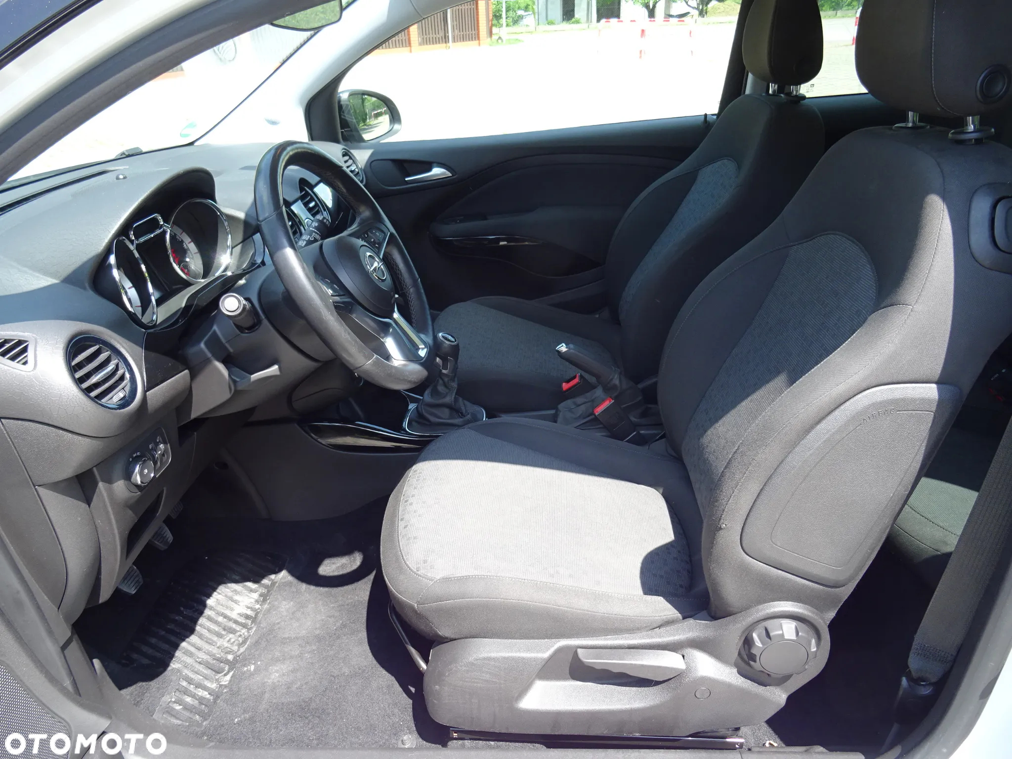Opel Adam 1.2 Unlimited - 17