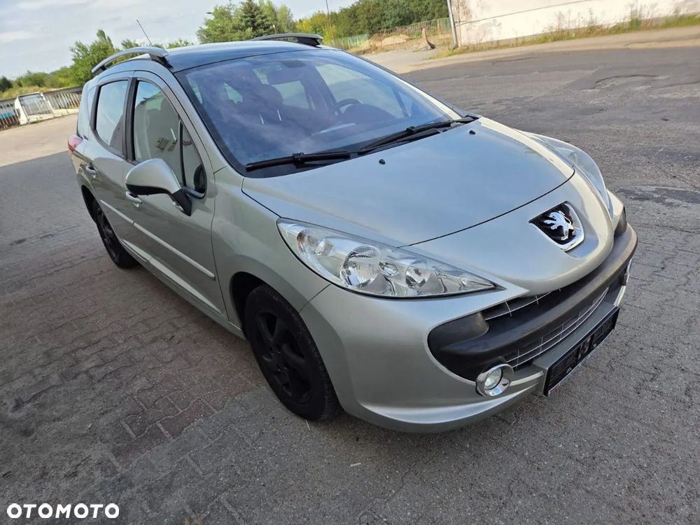 Peugeot 207 1.6 Premium - 3