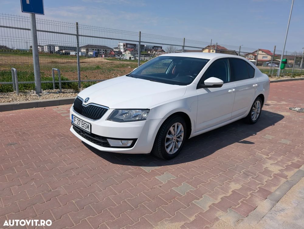 Skoda Octavia 2.0 TDI STYLE - 2