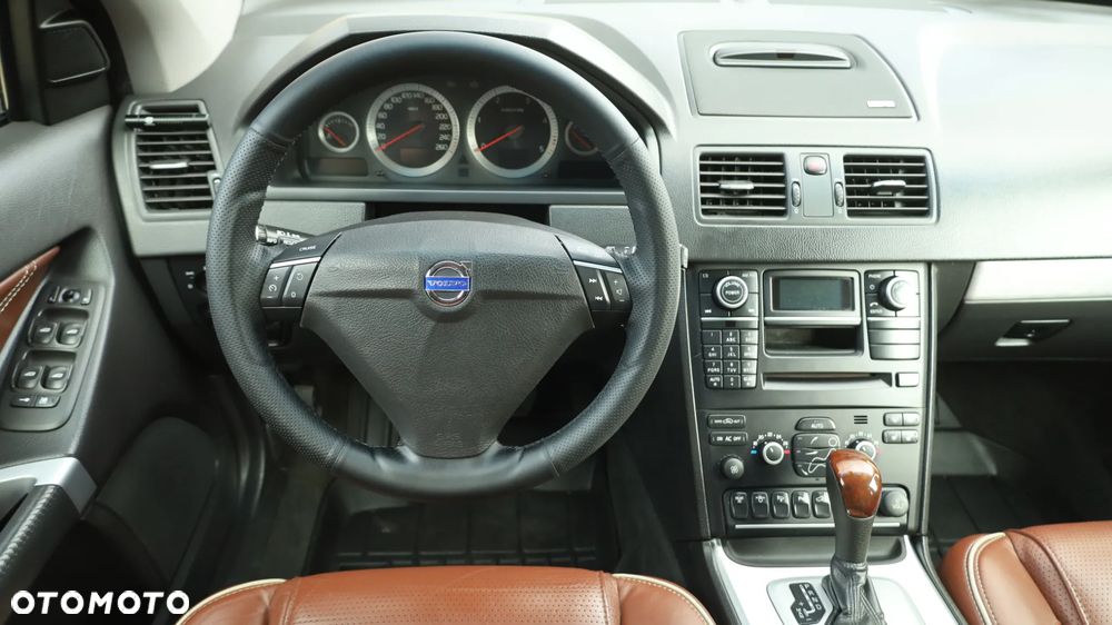 Volvo XC 90 - 18