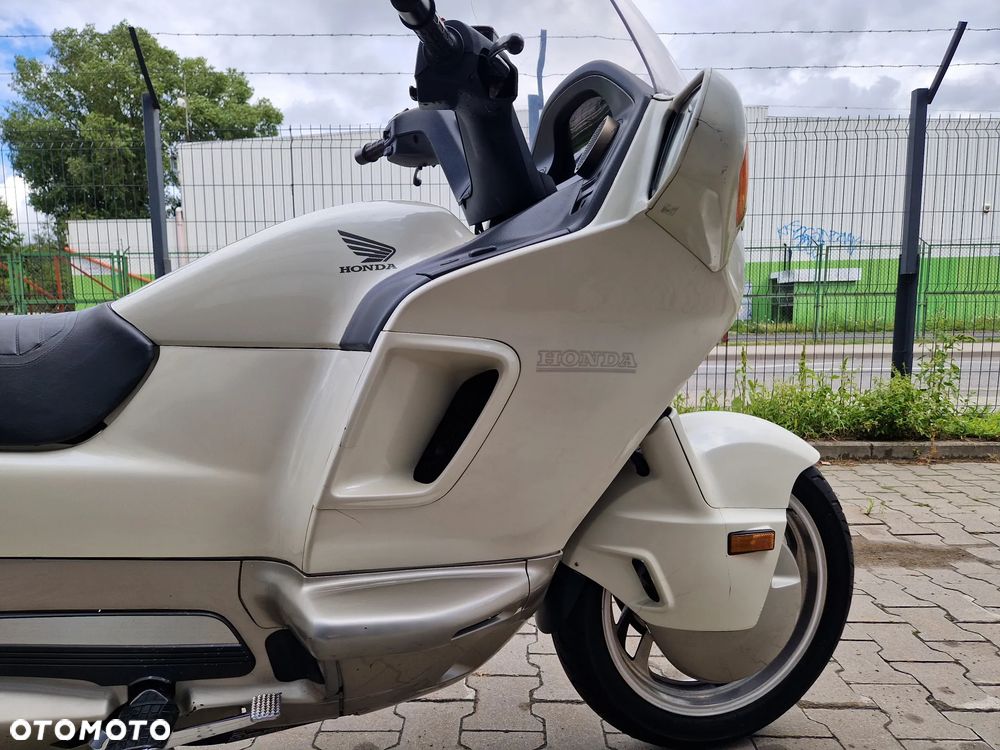 Honda PC - 6