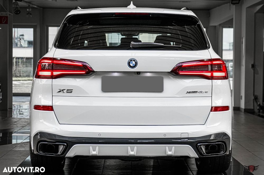 BMW X5 xDrive45e - 36