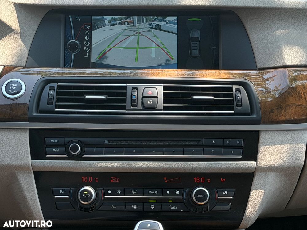 BMW Seria 5 520d Aut. - 22