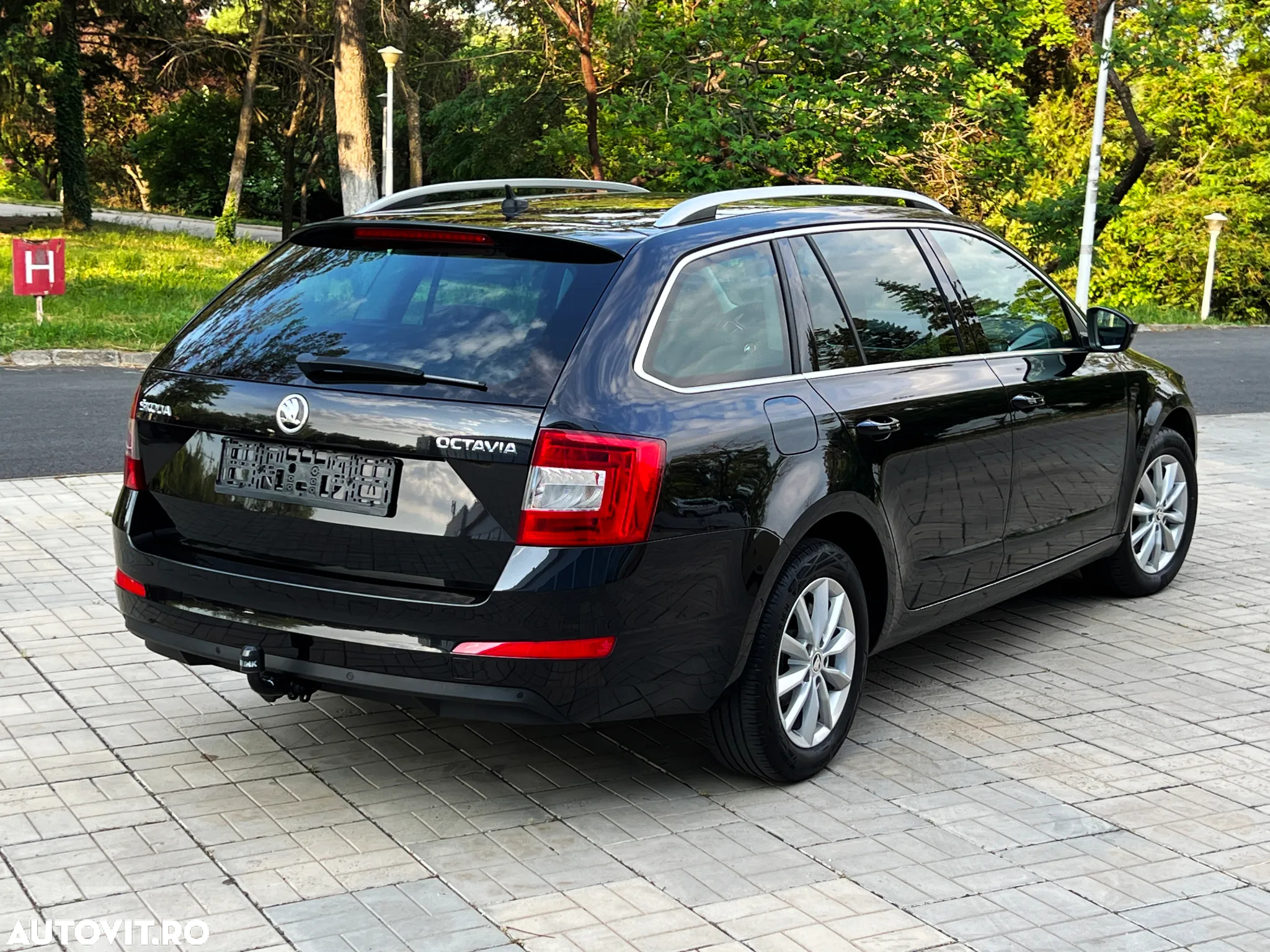 Skoda Octavia 1.0 TSI DSG Style - 9