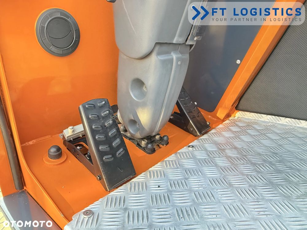 Combilift WÓZEK BOCZNY | COMBILIFT C6000SL | DIESEL | DUPLEX 3900MM | 4X WIDŁA + TRAWERSA 5550MM | PLATFORMA 2100MM | STAN IDEALNY | Szeroka oferta wózków czterokierunkowych i bocznych, dopasowanych do różnorodnych potrzeb i zastosowań - 14