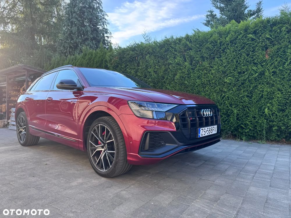 Audi Q8 - 9