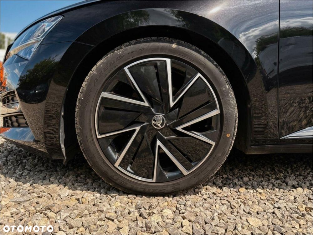 Skoda Superb 2.0 TDI SCR 4x4 Sportline DSG - 16