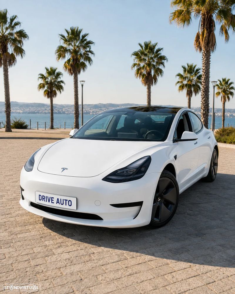 Tesla Model 3 Standard Range Plus RWD - 1