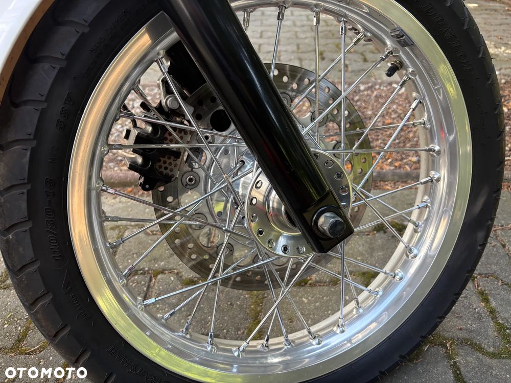 Triumph Thruxton - 20