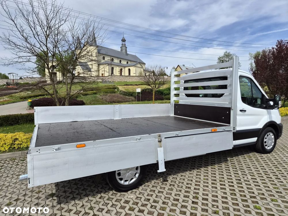 Ford Transit - 18